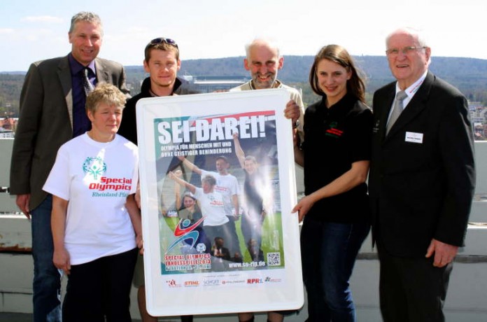v.l. Peter Kiefer, Sabine Flauaus, Wojtek Czyz, Willi Kehr, Miriam Welte, Karl-Heinz Thommes